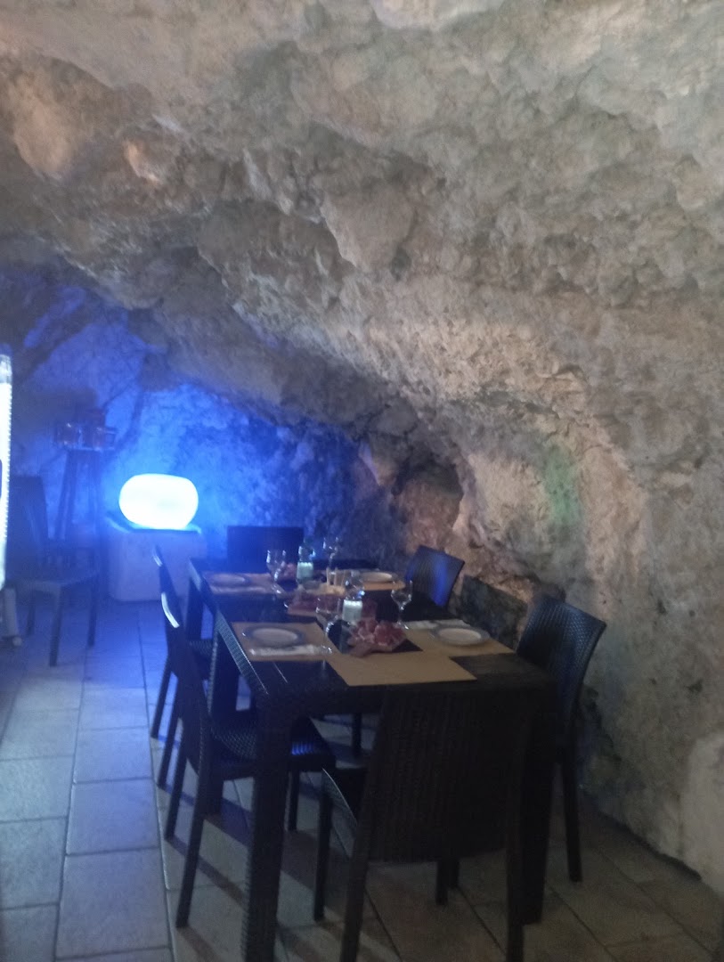 Il Grottino nel Borgo