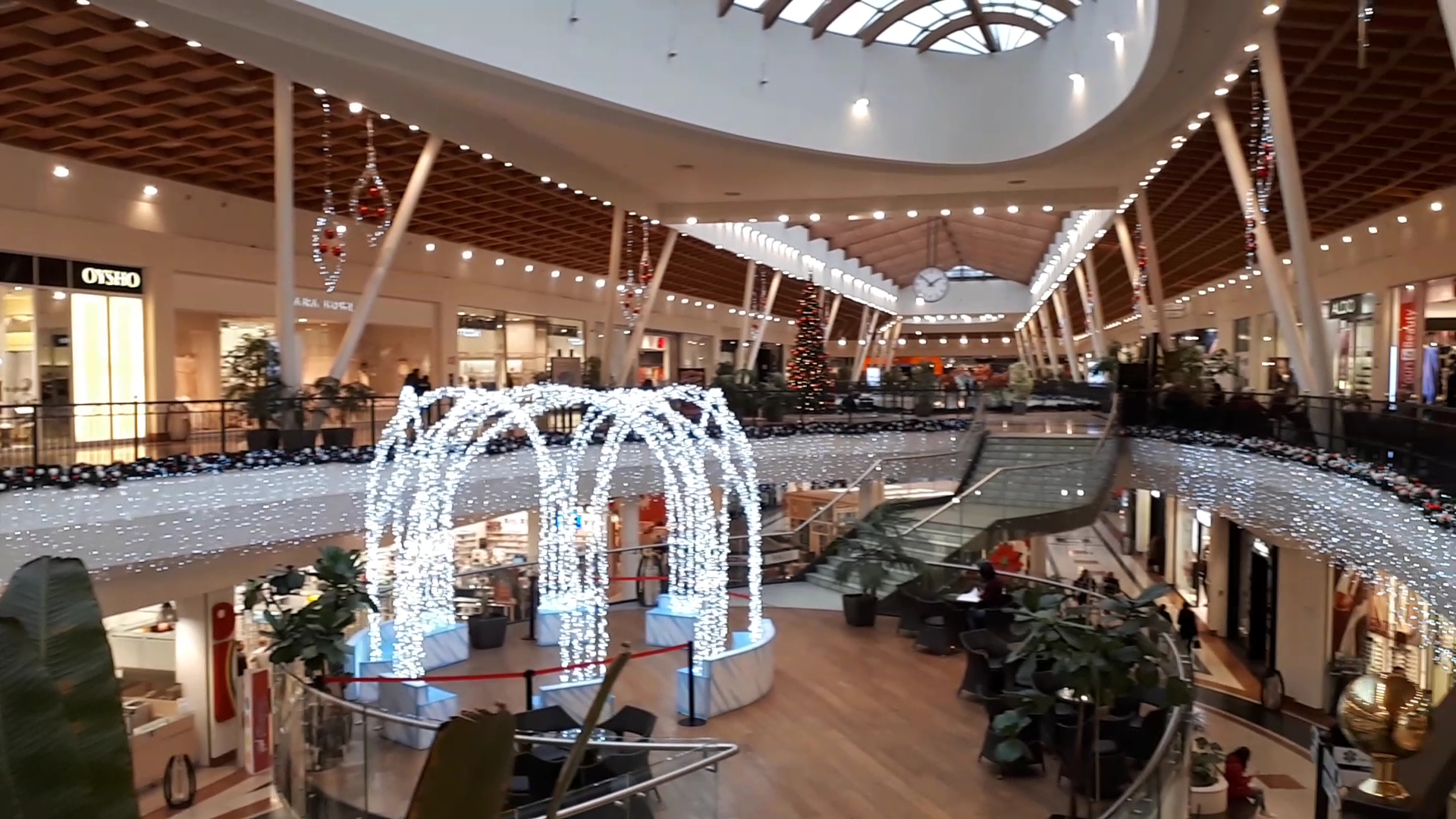 Il Leone Shopping Center