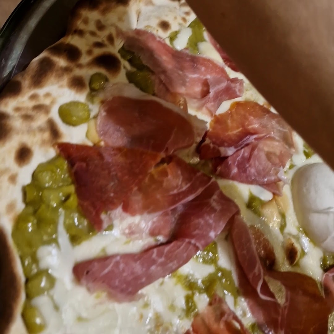 Il Mascalzone pizzeria con cucina