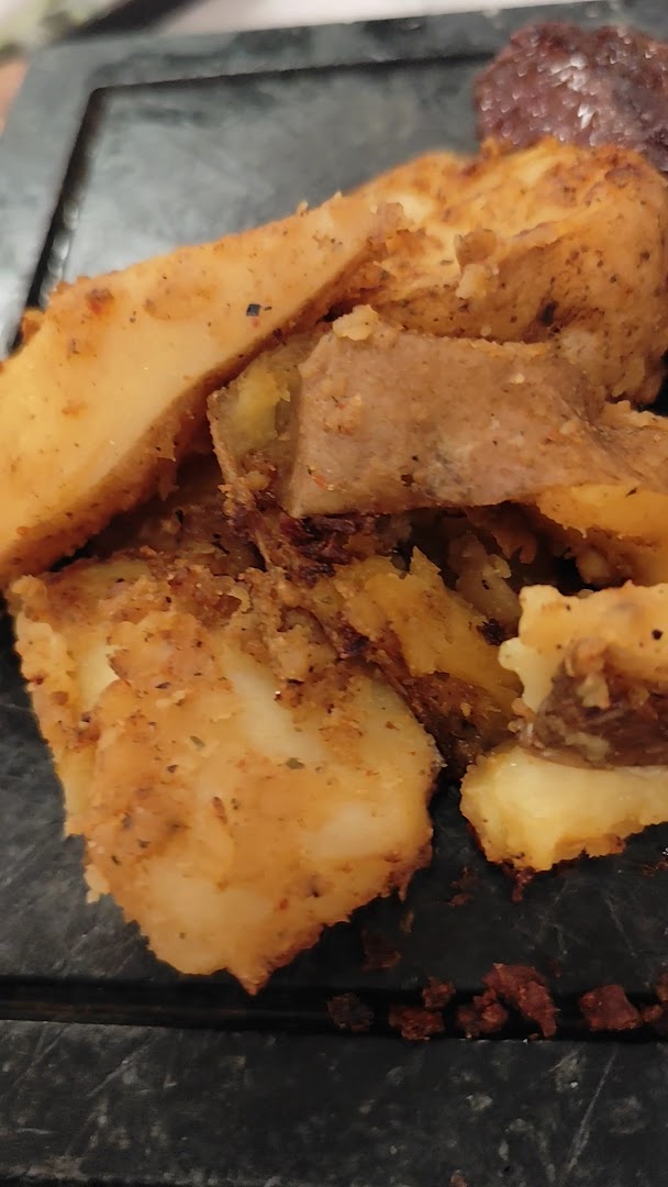 Il Melograno | Ristorante di Carne alla Griglia & Pizzeria