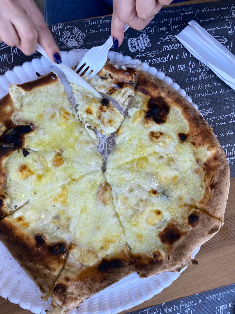 Il Miracolo, Napoli