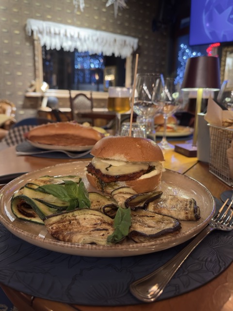 Il Monarca | Braceria - Lounge Bar