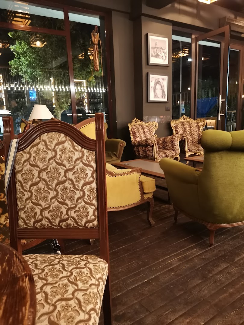 Il Monarca | Braceria - Lounge Bar