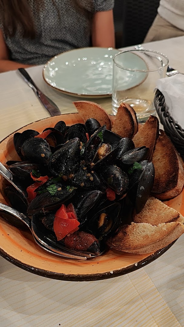 Il Mosaico Ristorante Pizzeria Di Zaccaria Nicolò, Monopoli