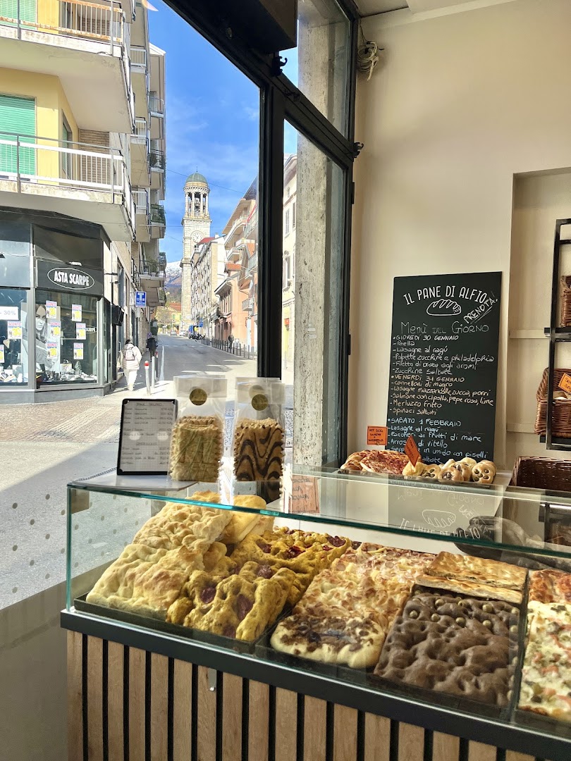 Il pane di Alfio Intra