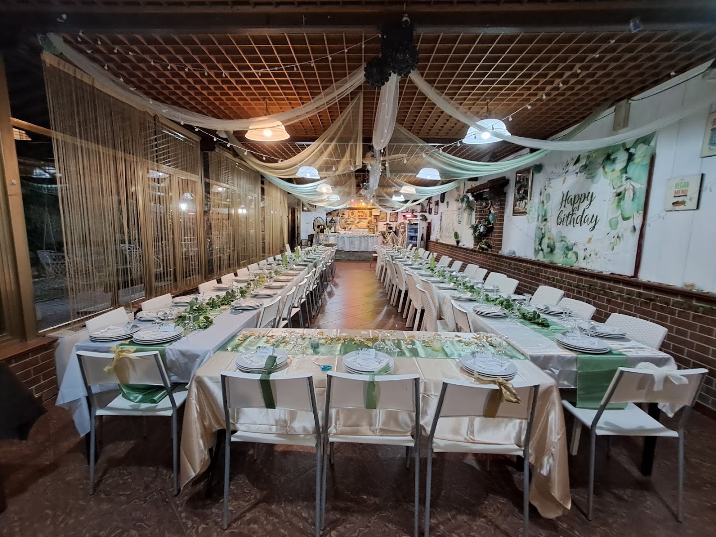 IL PATIO PIZZERIA OSTERIA ALBERGO DI CAPRA BARBARA