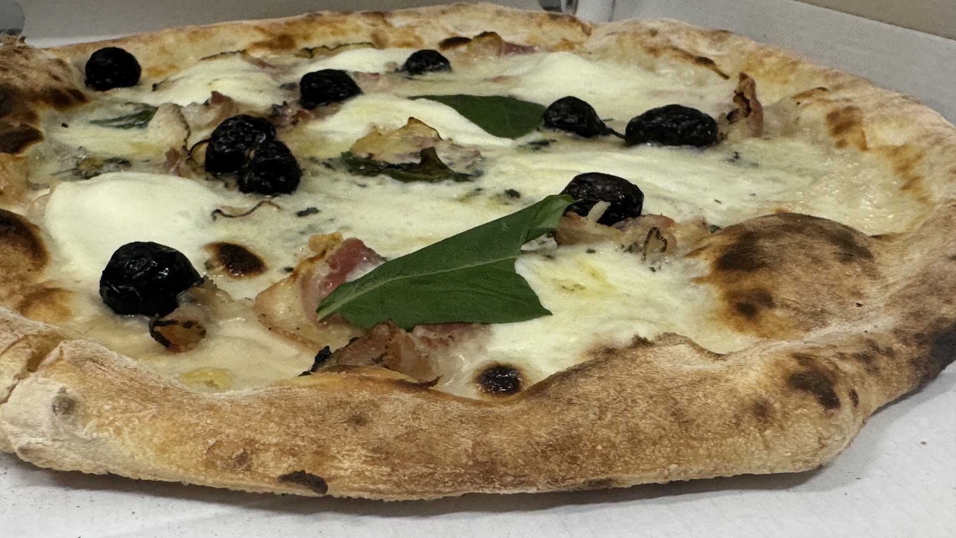 Il Peperoncino Pizzeria Da Asporto