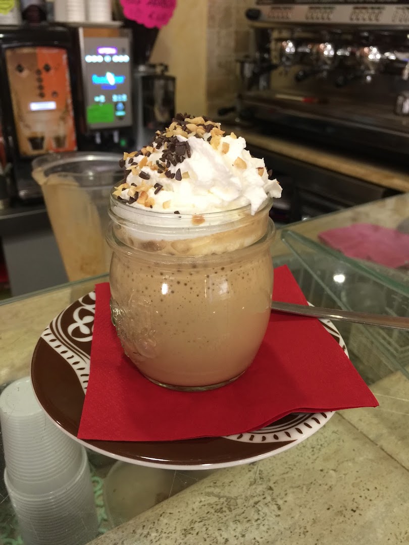 Il Piacere Del Caffe'