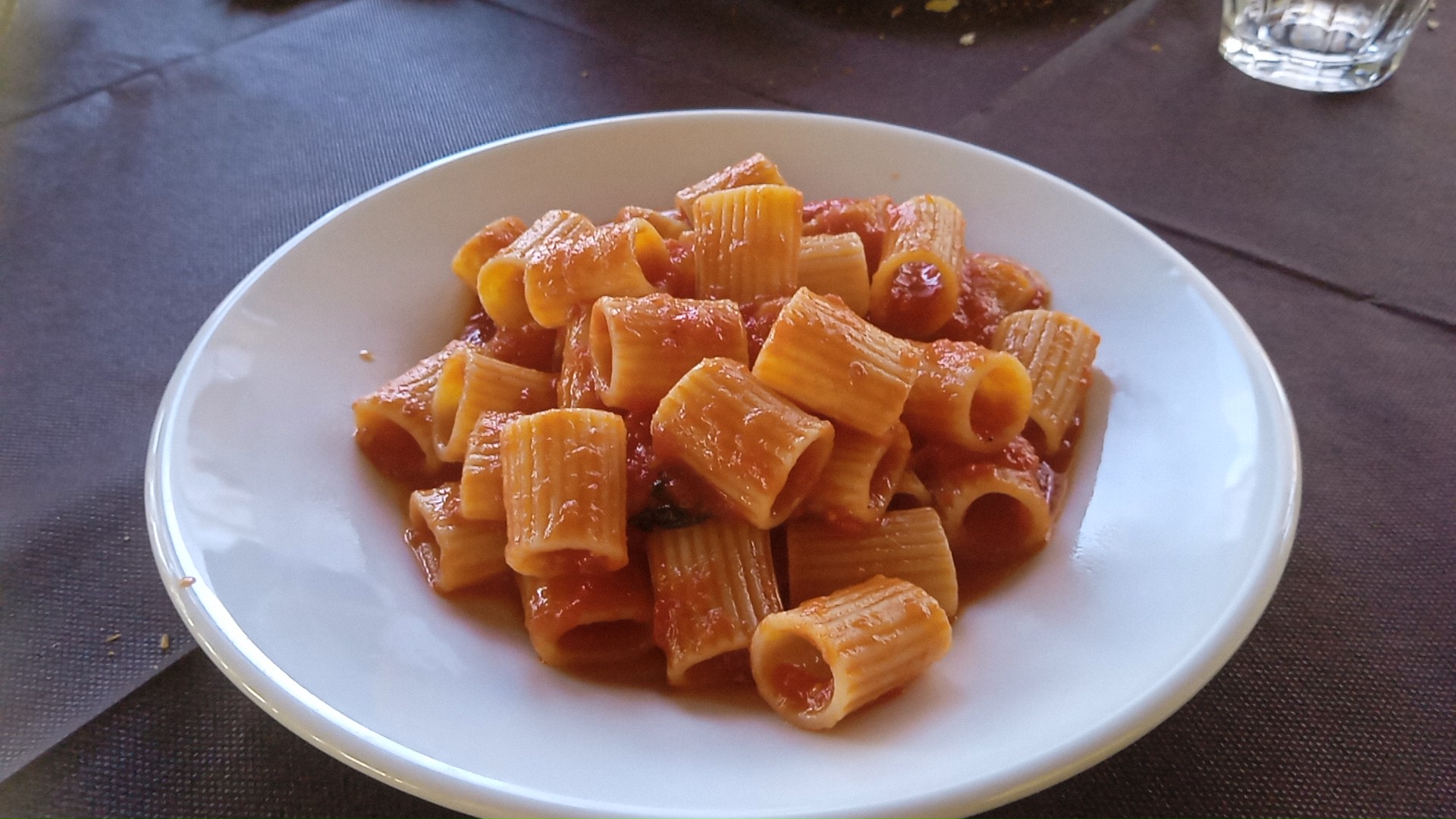 Il Piazzale - Ristorante - Pizzeria - Tabacchi
