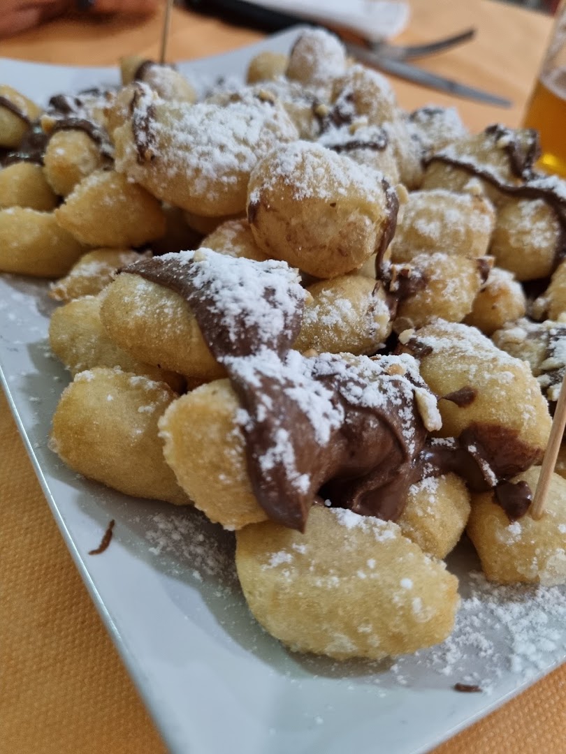 Il piccolo borgo