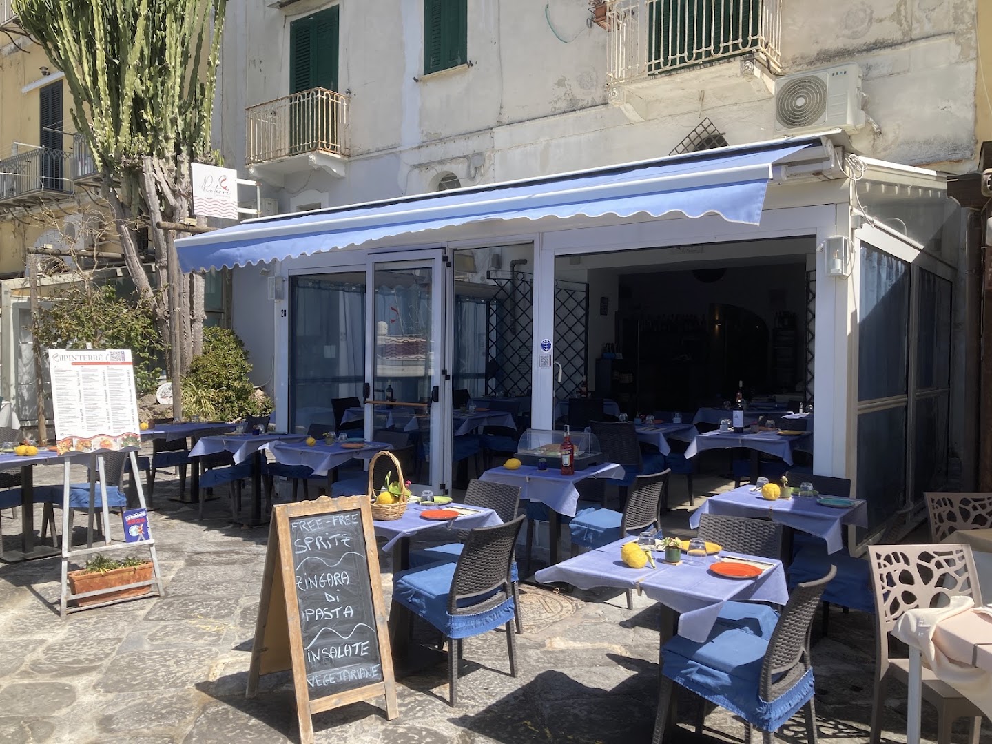 Il Pinterrè | Ristorante sulla riva destra Ischia