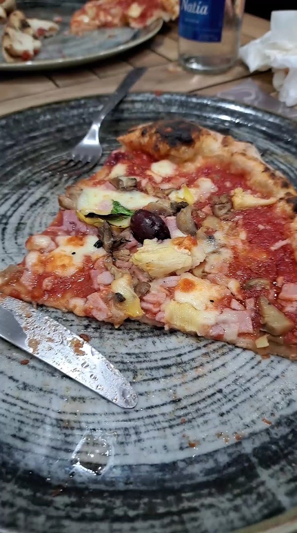 Il Pizzaiolo Di San Gregorio Armeno