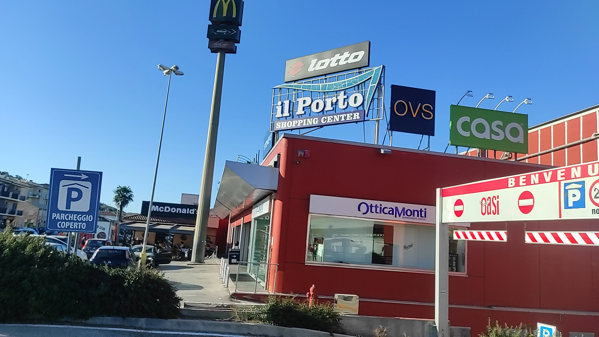 Il Porto Shopping Center