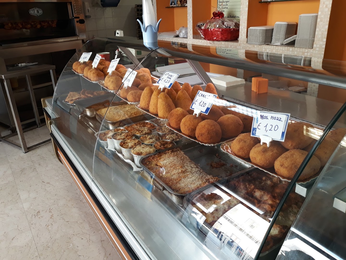 Il Pranzo È Servito, Trapani