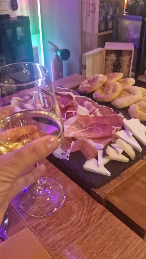 Il Punto Enoteca Wine & Food