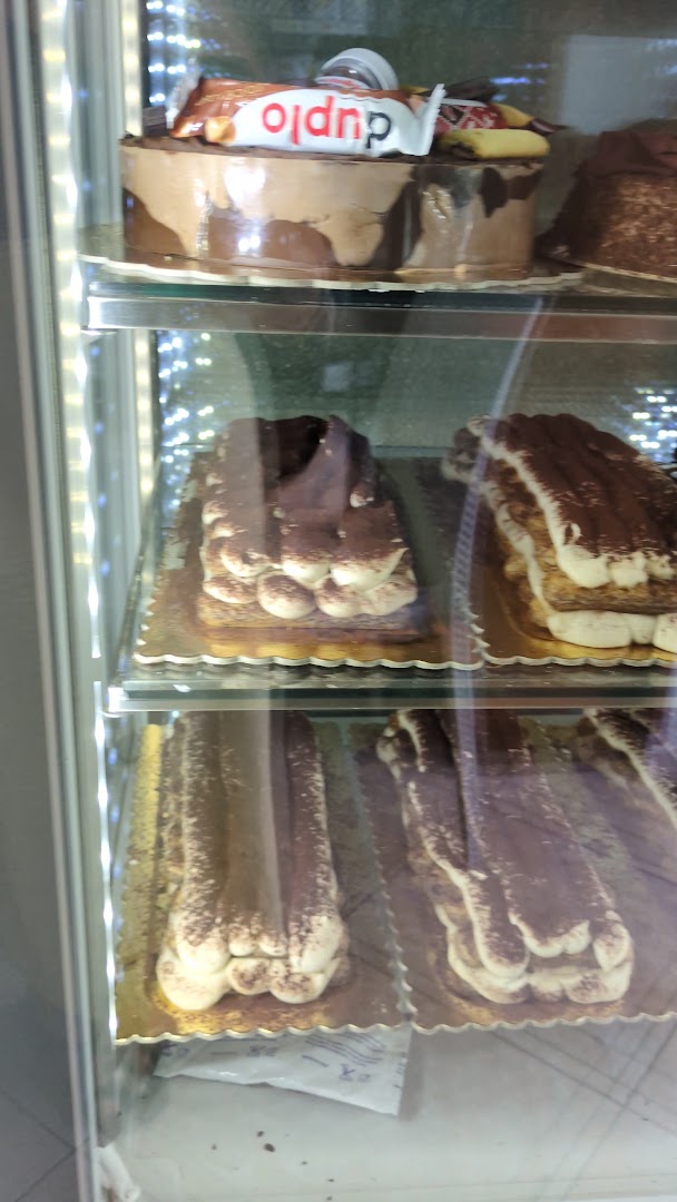 Il RE della Sfogliatella Bar Primavera " Emilio Ambrosio", Ottaviano