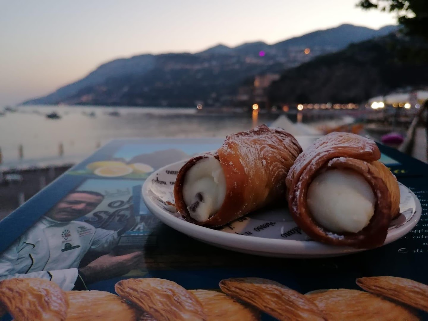 Il RE della Sfogliatella Bar Primavera " Emilio Ambrosio"