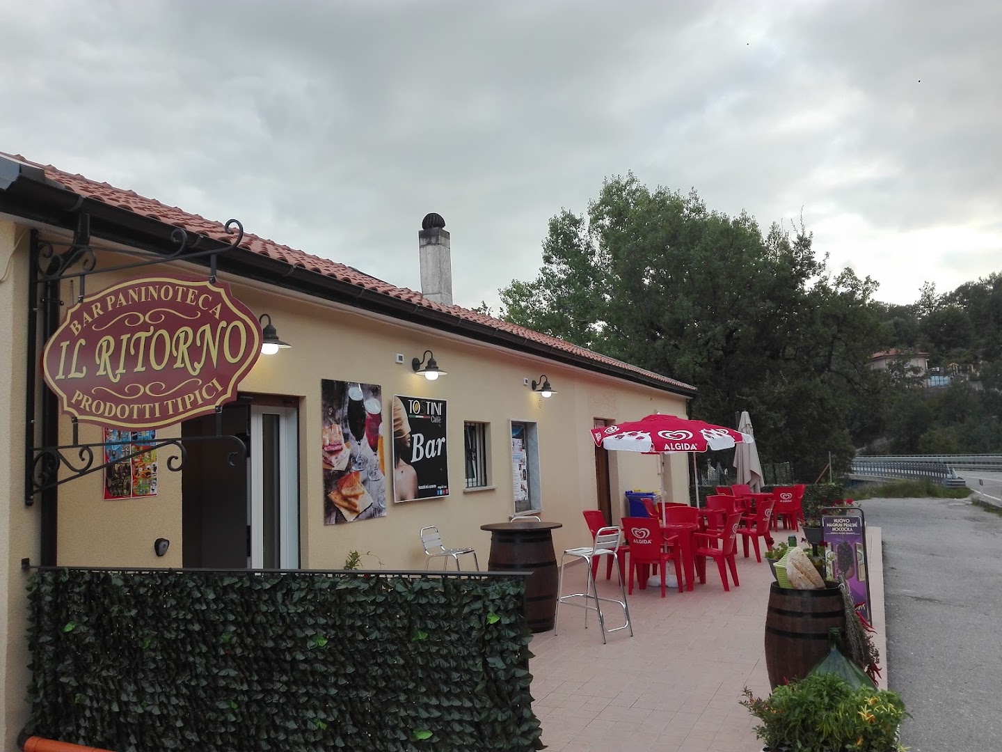 IL RITORNO Bar Paninoteca Prodotti Tipici, Rivello