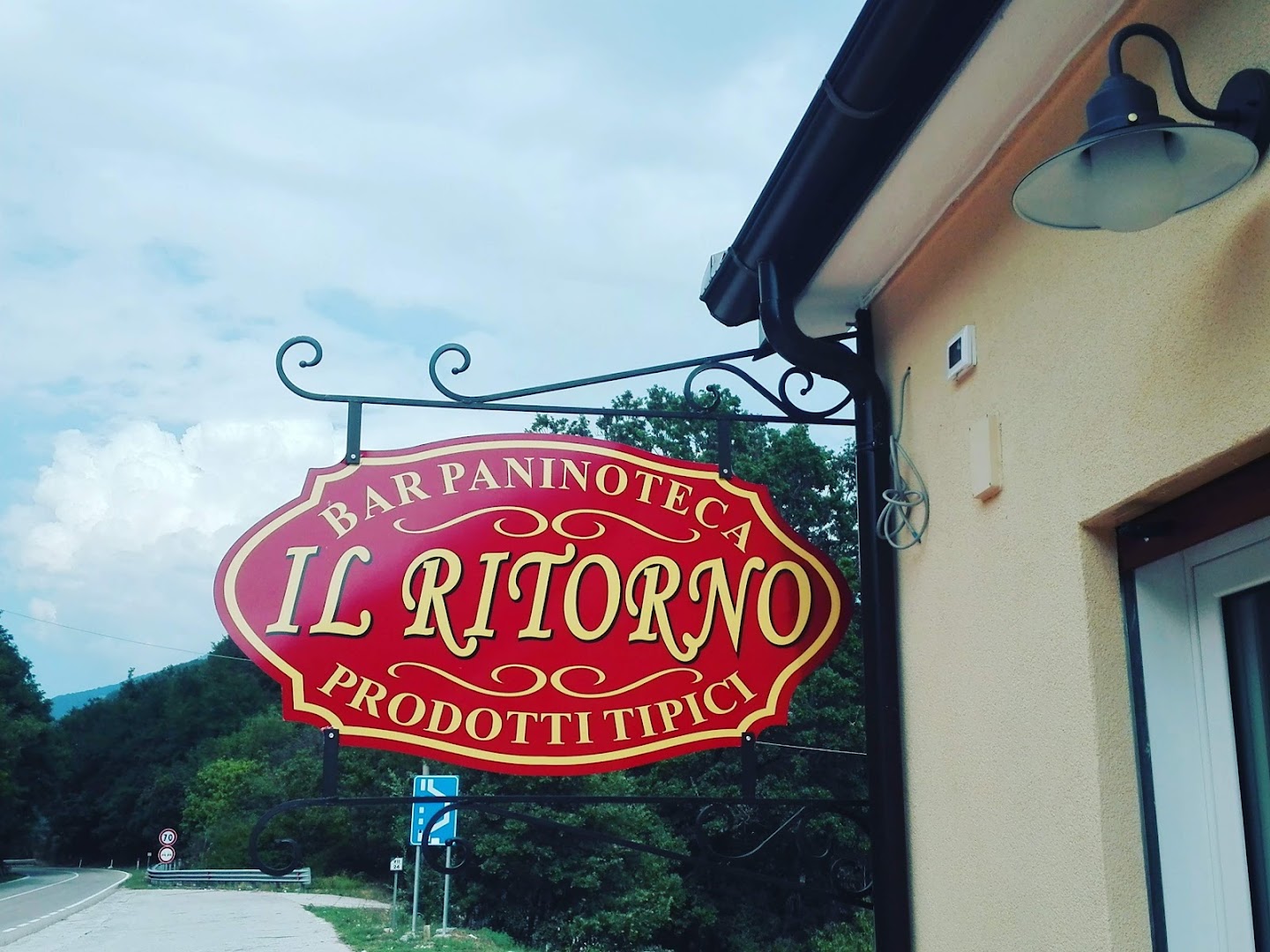 IL RITORNO Bar Paninoteca Prodotti Tipici