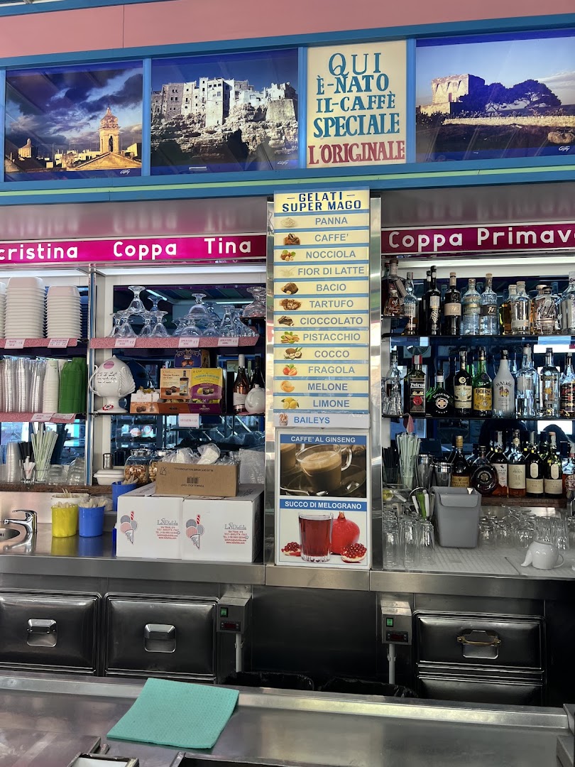 Il Super Mago del Gelo Mario Campanella, Polignano a Mare