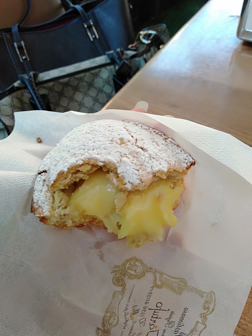 Il Tartufo - Bar, Pasticceria, Rinfreschi, Specialità campane, Pasticceria salata