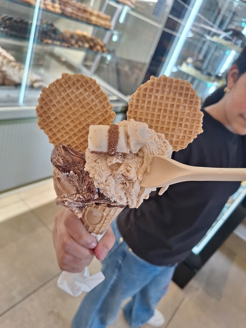 Il Tartufo Gioiosano Gelateria e Pasticceria Mittica