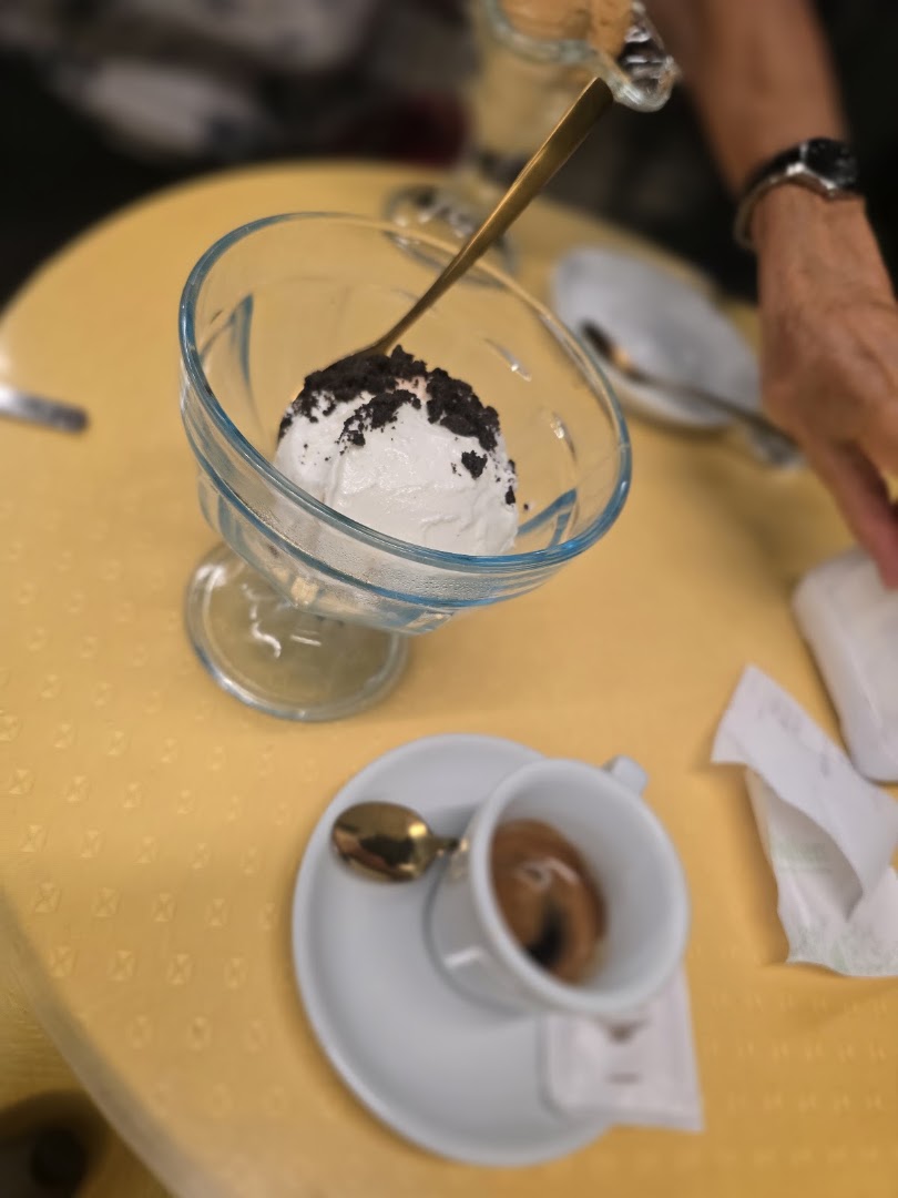 Il Tartufo Gioiosano Gelateria e Pasticceria Mittica