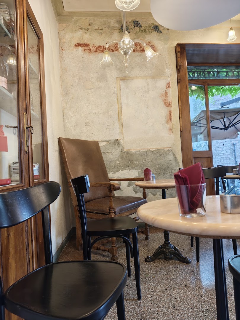 Il Torrione Trento & Caffetteria Perghem (al Torrione)
