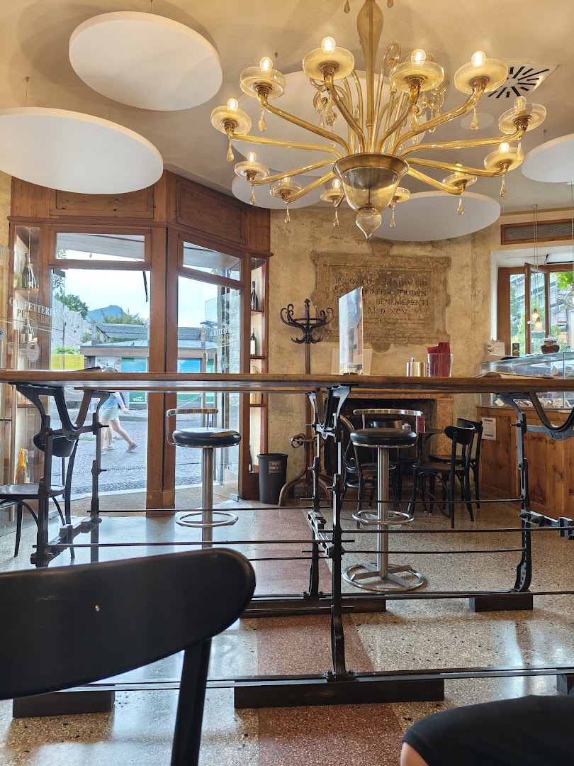 Il Torrione Trento & Caffetteria Perghem (al Torrione), Trento