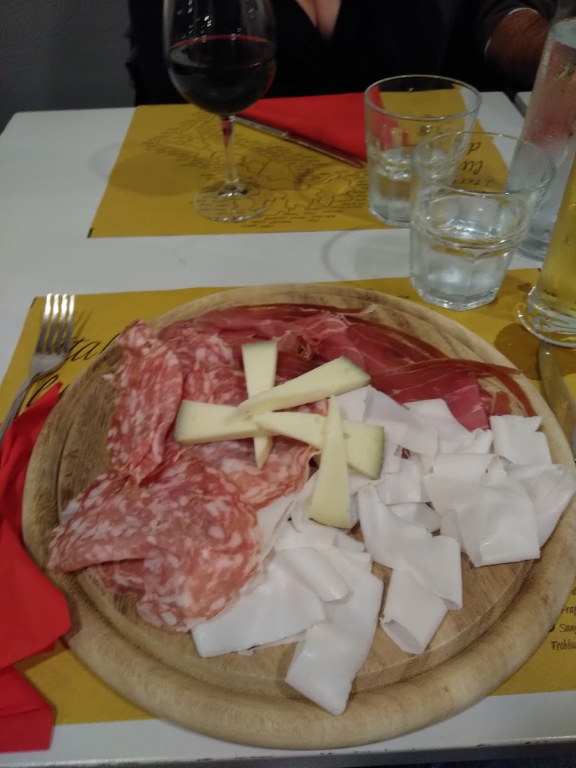 Il Trionfo Dei Taglieri Bologna