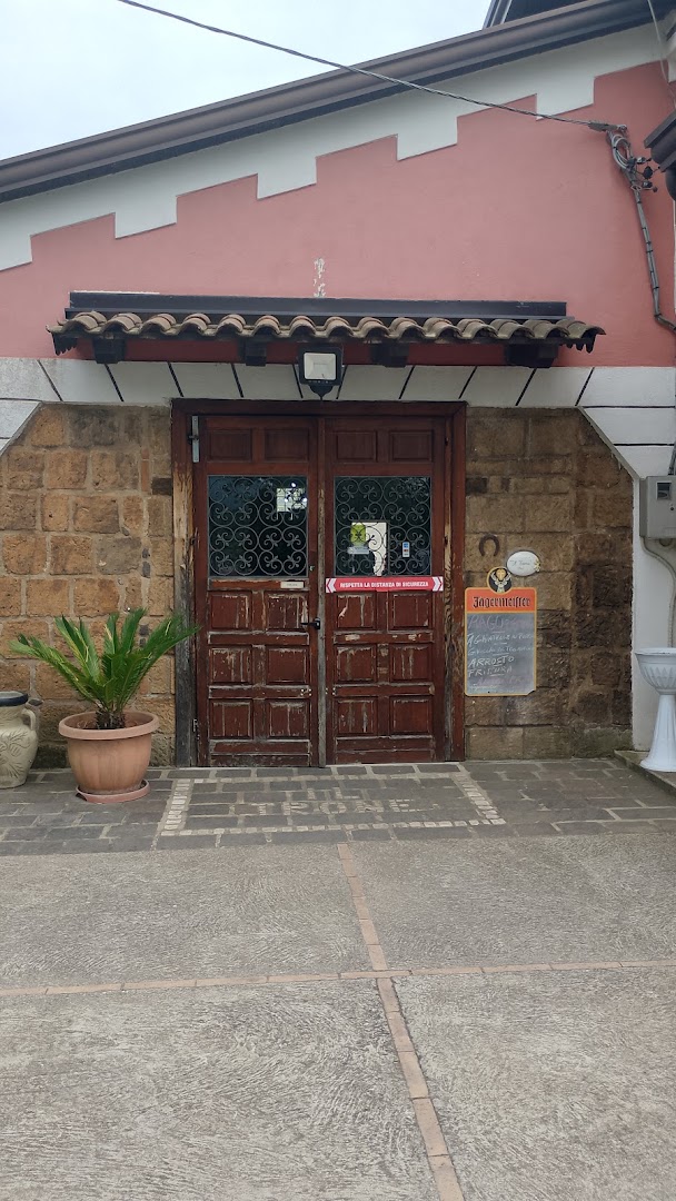 Il Trone, Locanda Pizzeria