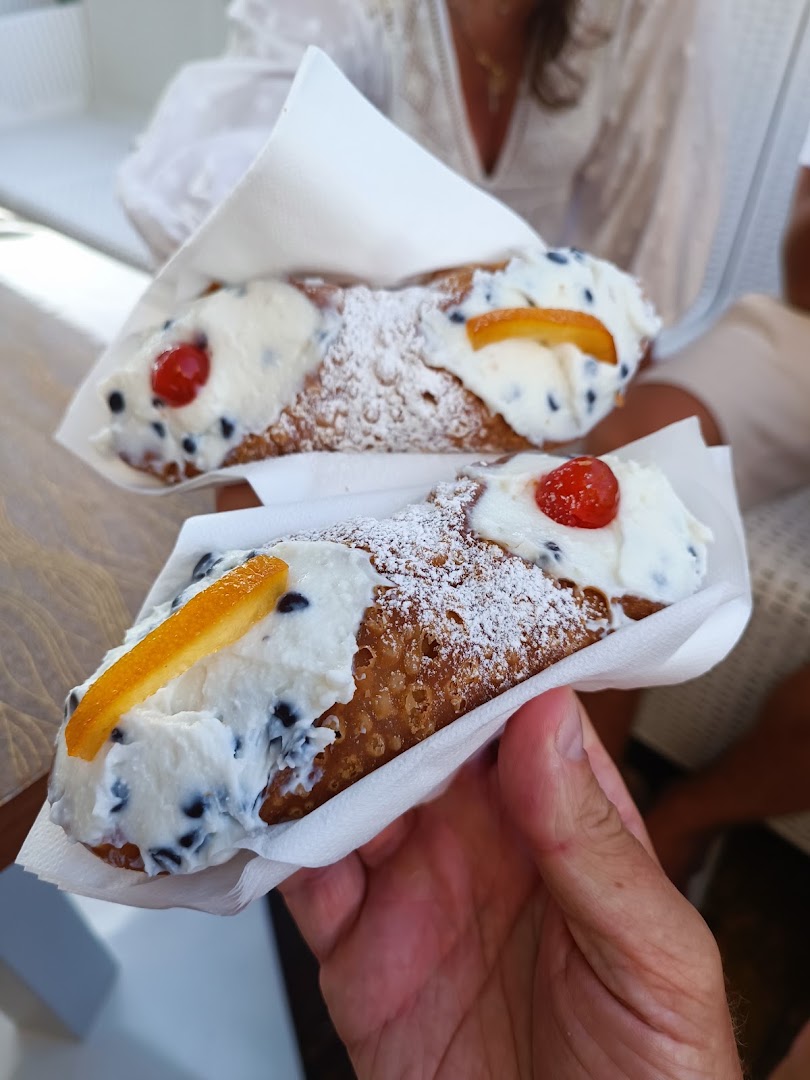 Il Vero Cannolo di Piana degli Albanesi