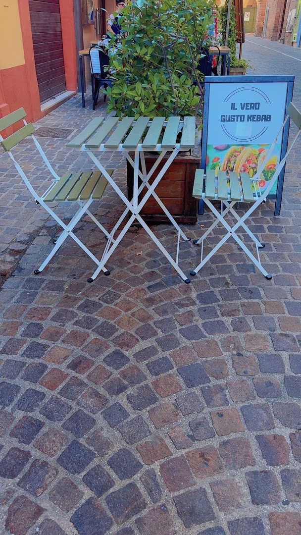 IL VERO KEBAB DI HAYAT - URBANIA