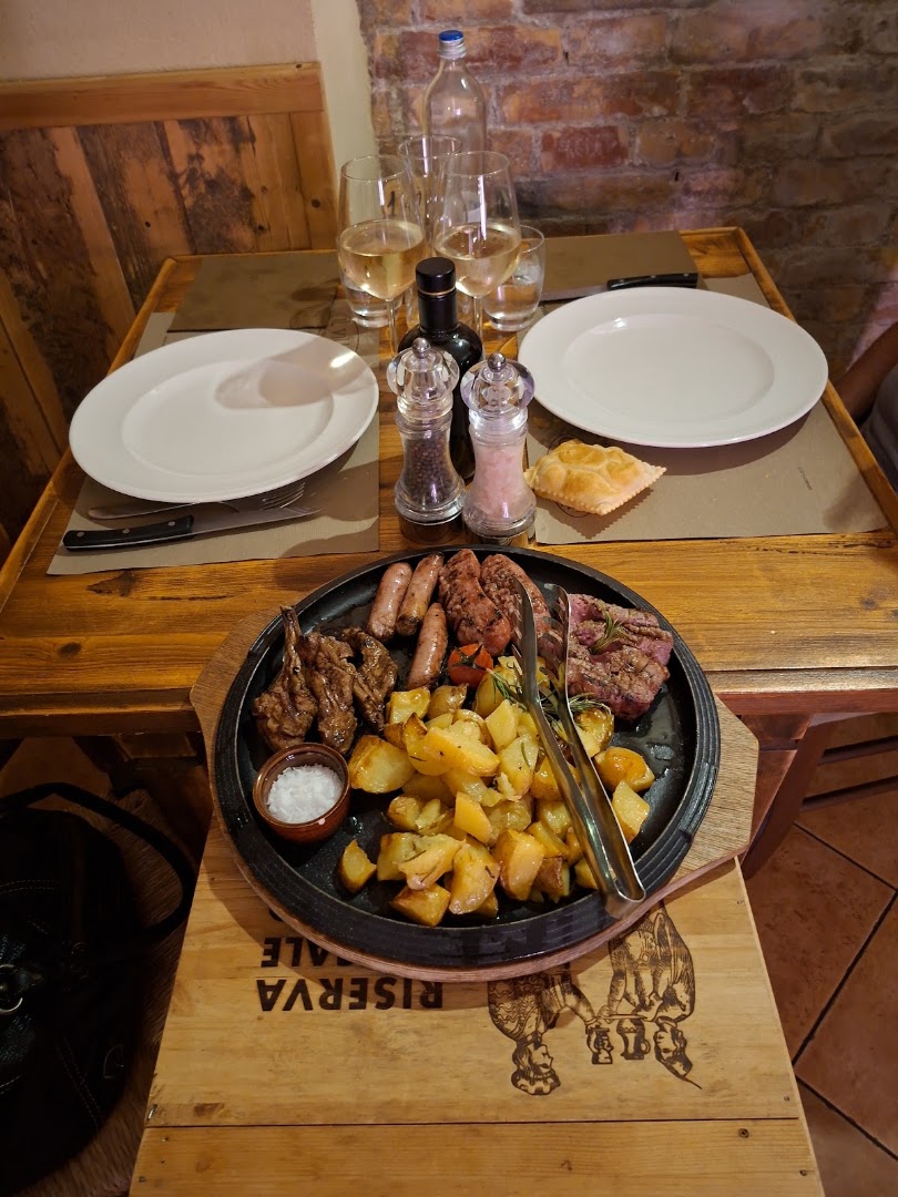 Il Villico Music&Food - Ristorante tradizionale emiliano - Carne alla griglia - Gnocco e Tigelle