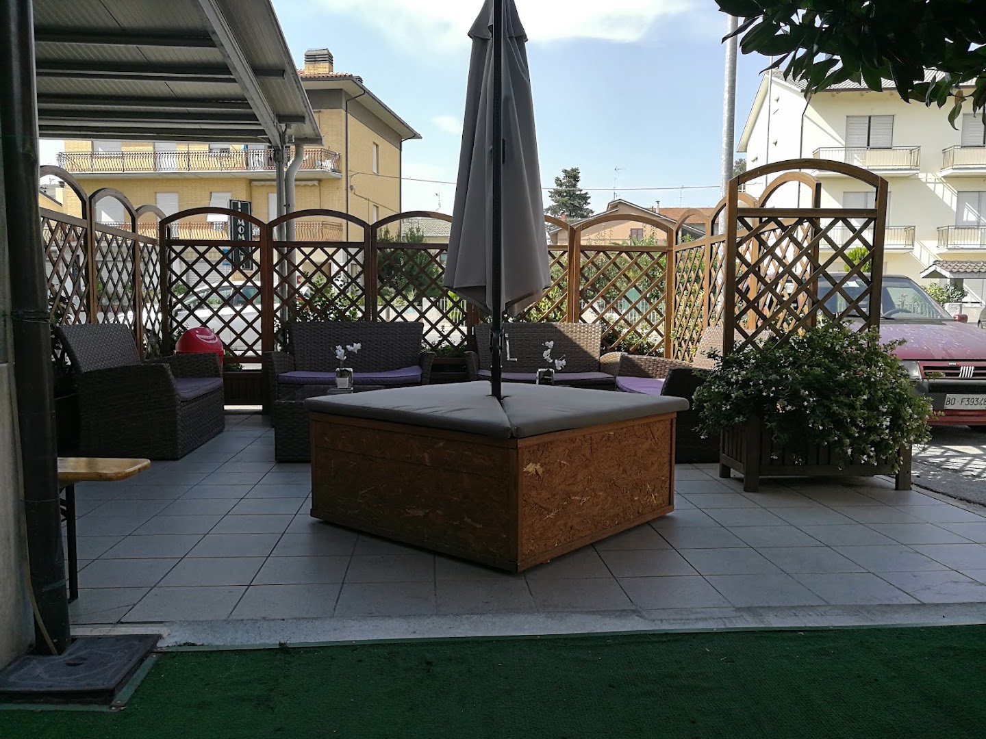 ILARIO BAR