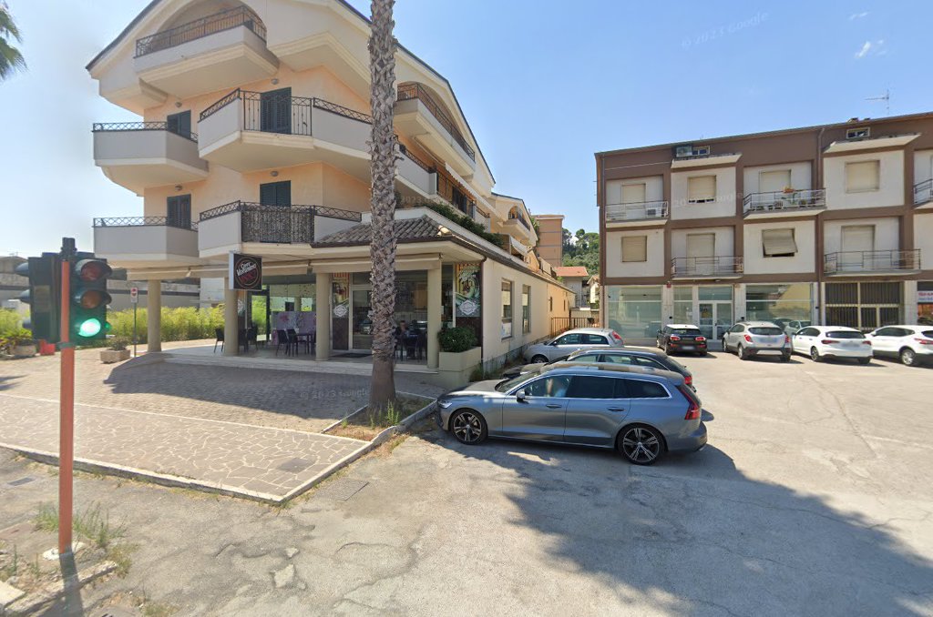 Illy, Giulianova