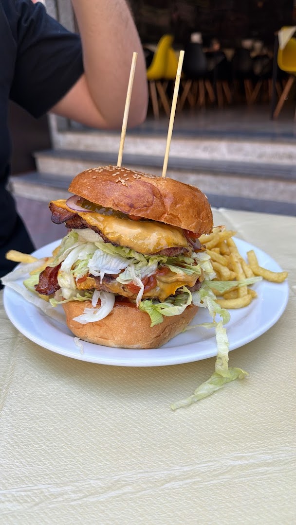 Imperial burger