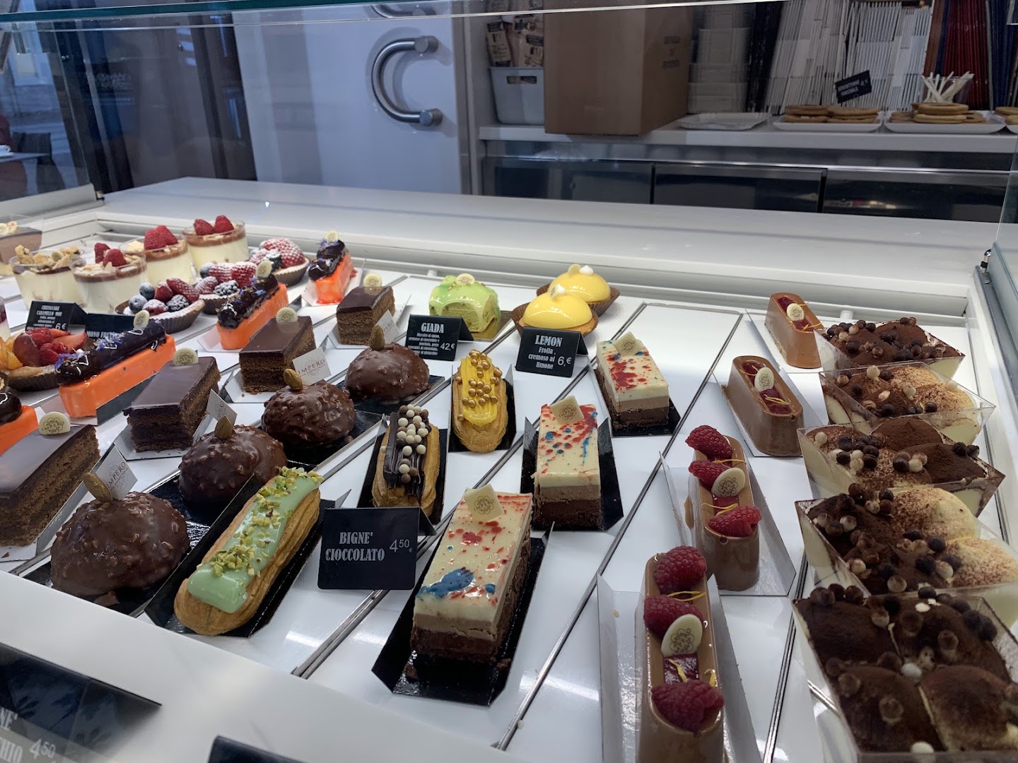 Impero Indipendenza | Pasticceria Bologna | Catering Bologna