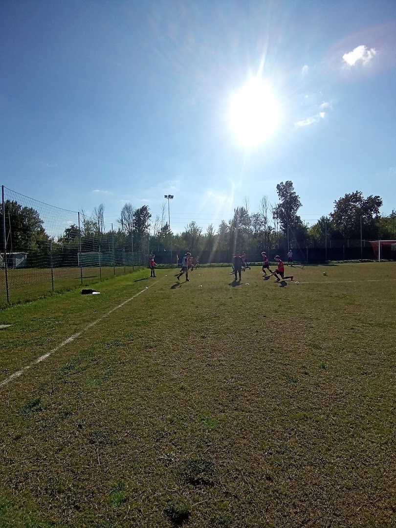 Impianto Sportivo Mollungo - Giovani rossoneri calcio Milan Academy