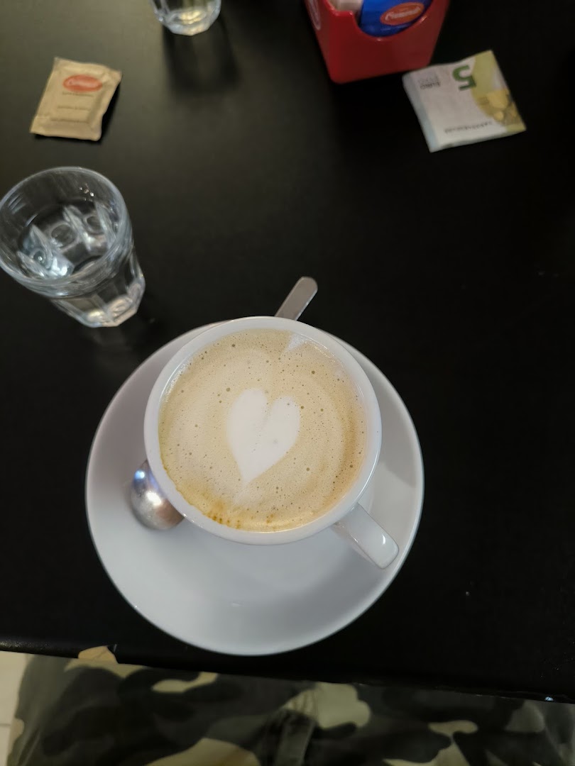 Imprevist Art Cafè