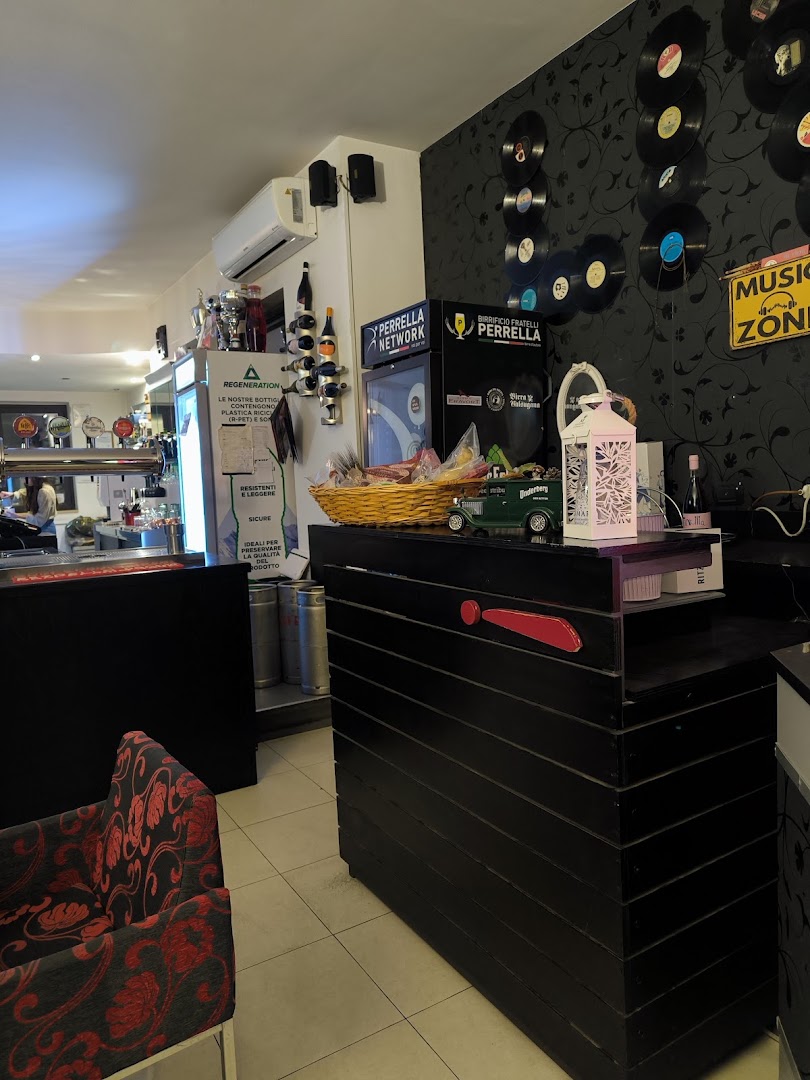 Imprevist Art Cafè