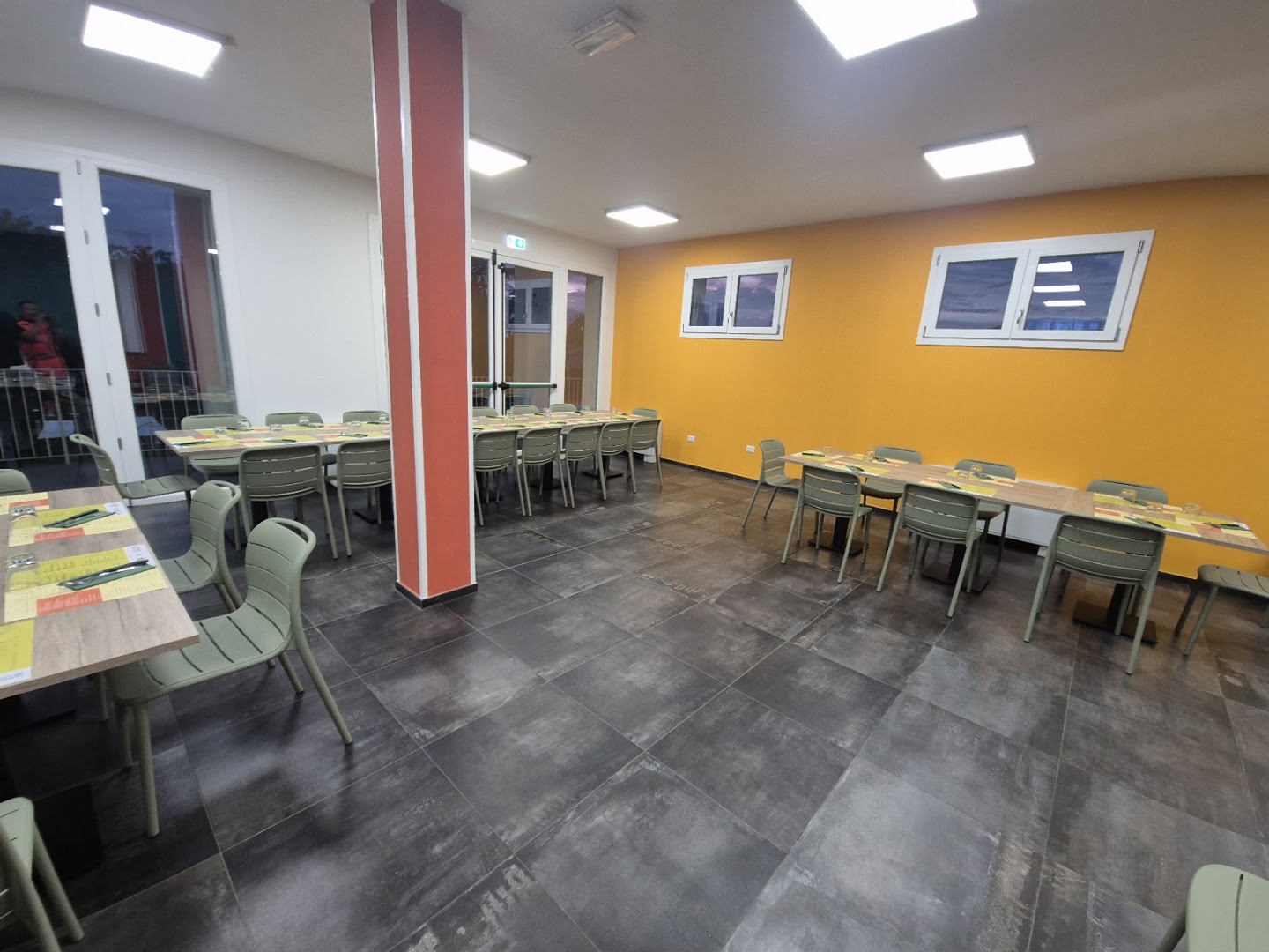 In Fratellanza - Bar Pizzeria-Sfizioseria-Apertivi, Campi Bisenzio