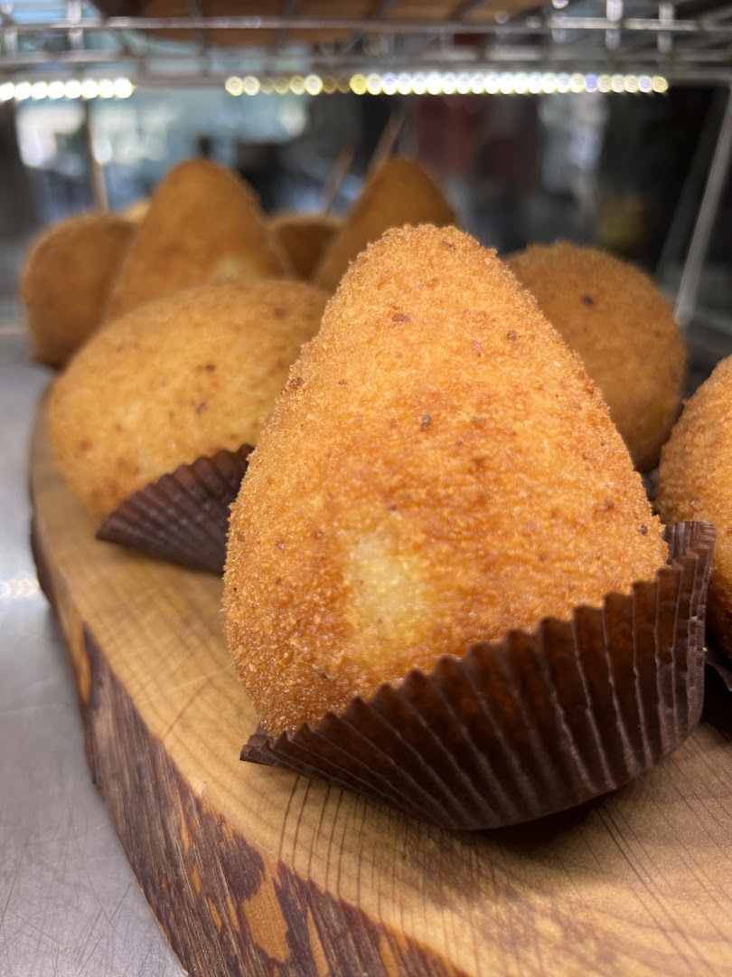 In & Out Pizzeria E Pasticceria