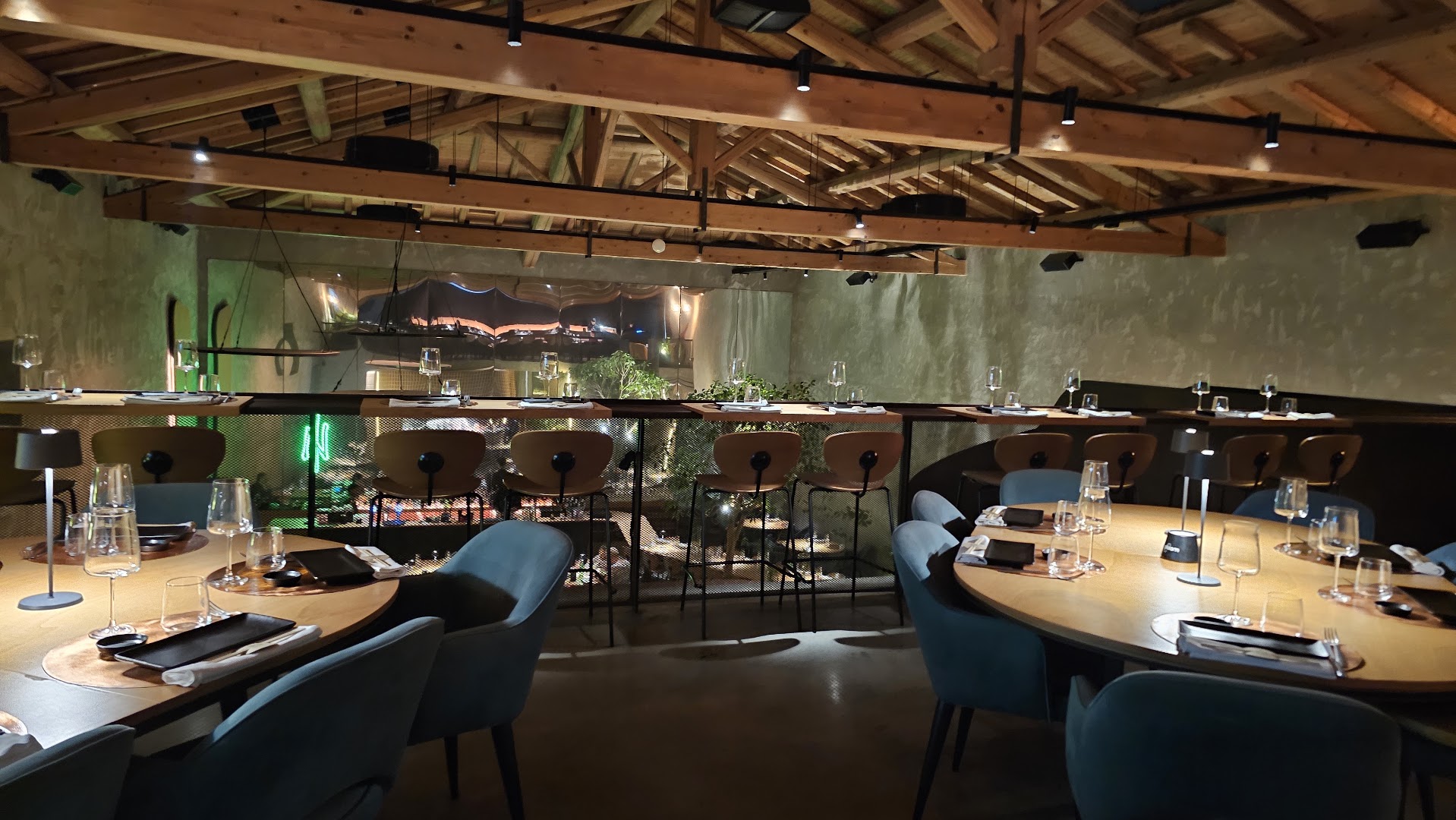IN via vela dieci - Ristorante