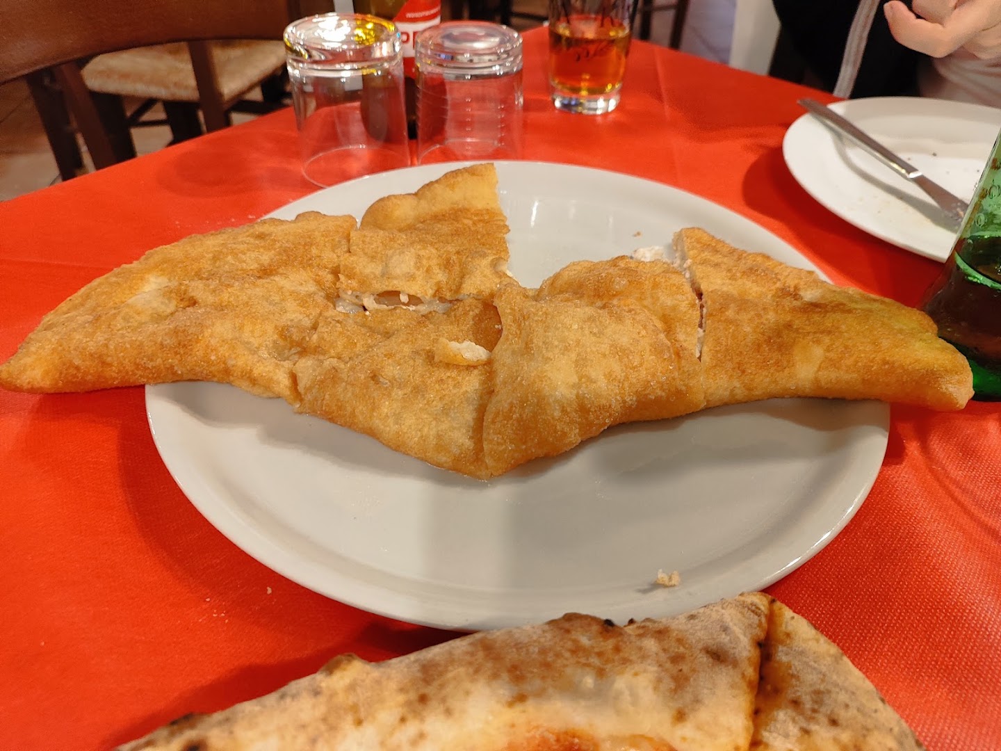 Insolito pizzeria e trattoria napoletana