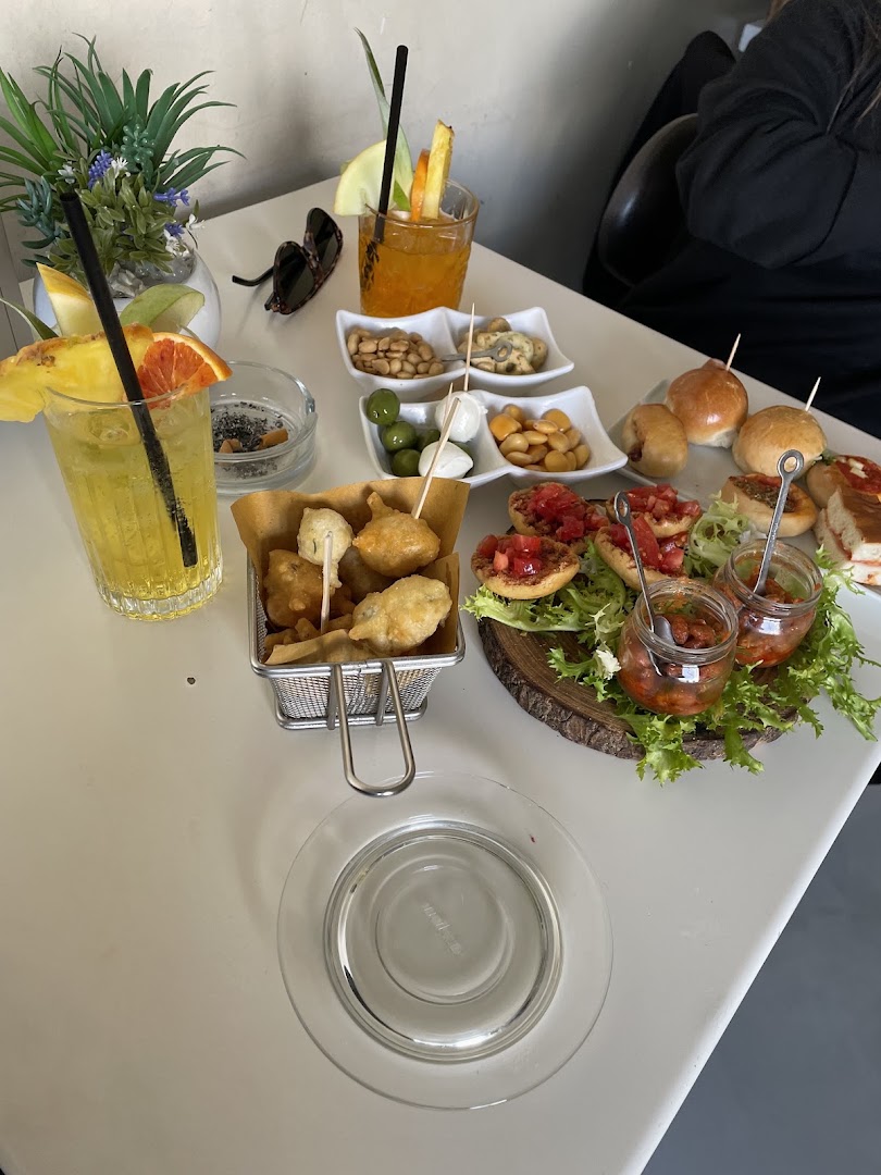 Internet Cafè