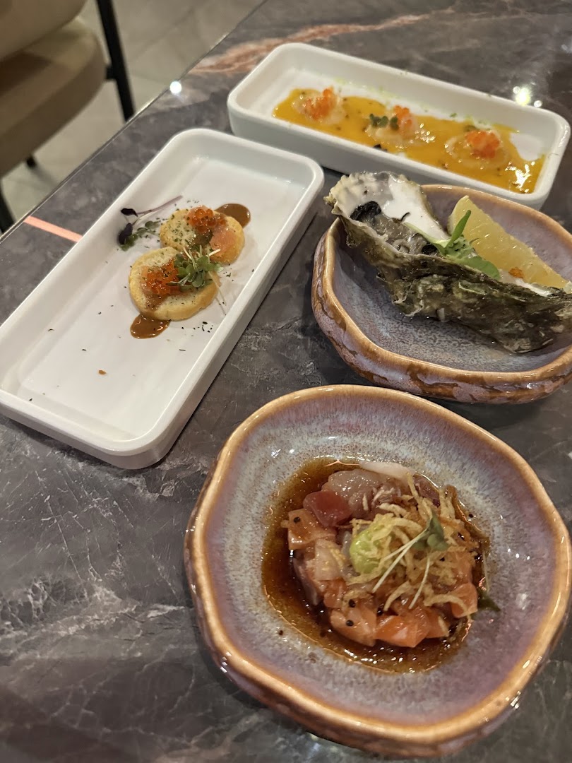 Into sushi restaurant