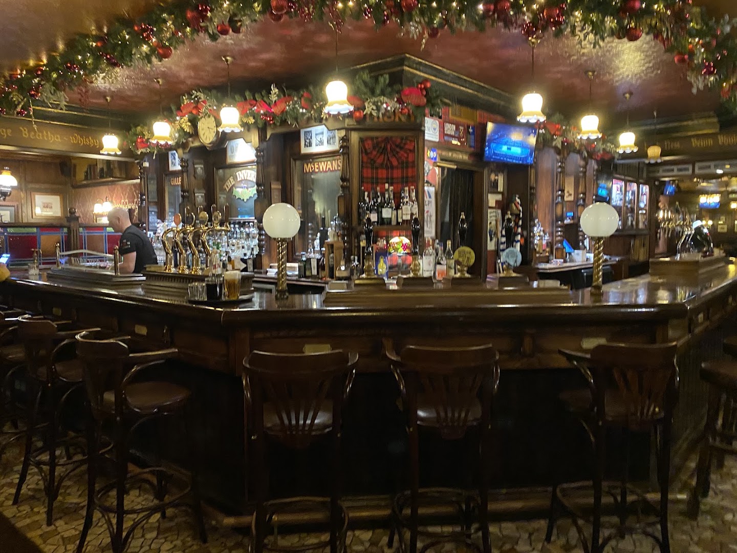 Inverness Pub