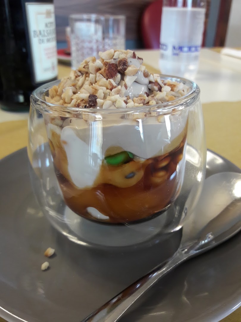 Invidia Cafe di Dozio Alessandro