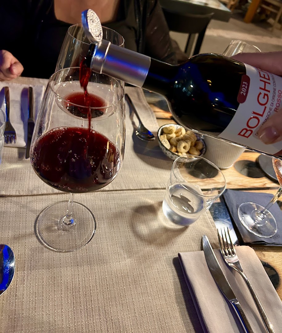 Invino wine food